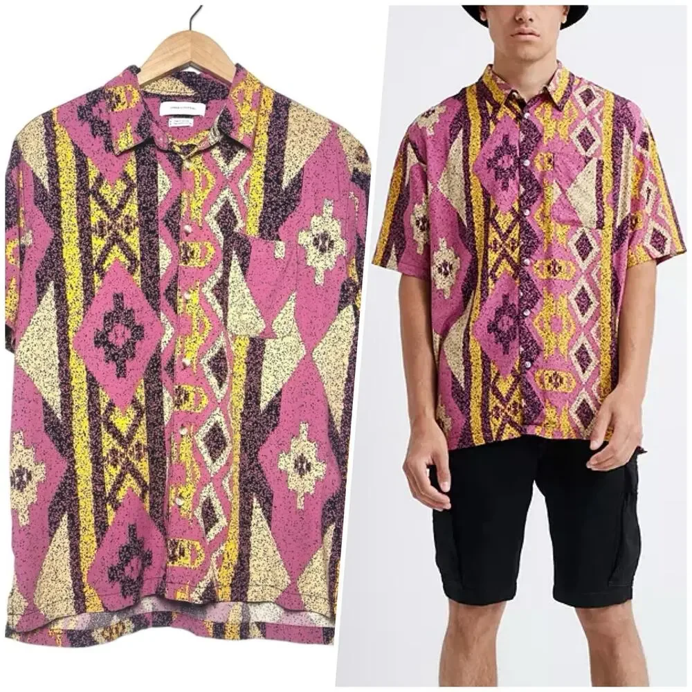 Urban Outfitters | Men | Southwestern Diamond Print Button Up Shirt | Medium - Picture 1 of 9